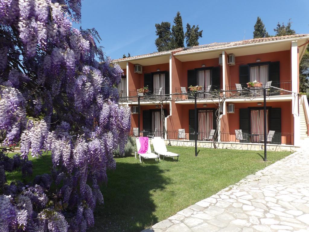 Dassia Beach Pension Exterior foto
